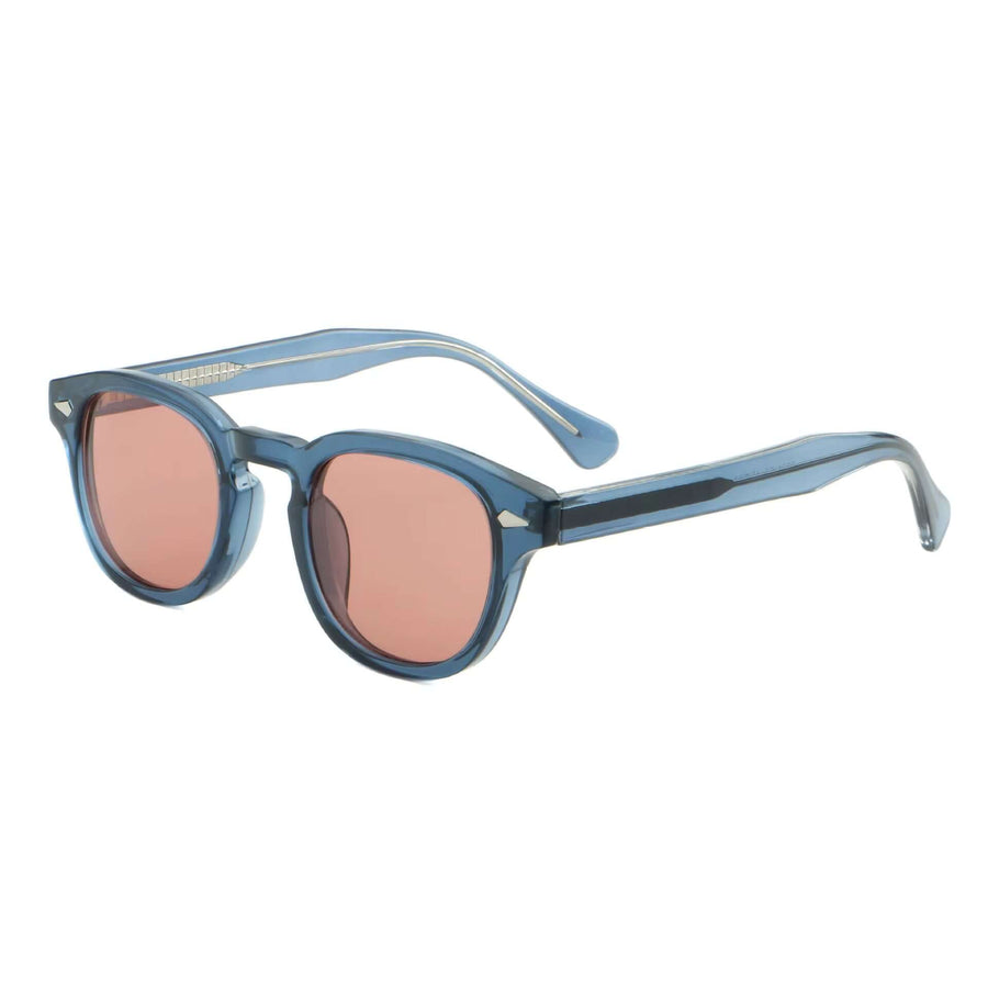 Monarch zonnebril blauw met rode glazen op transparante achtergrond | opvallend retro design